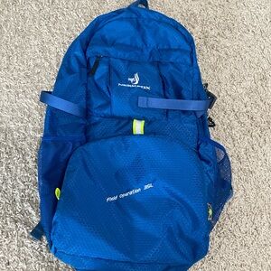 Neekfox blue hiking backpack